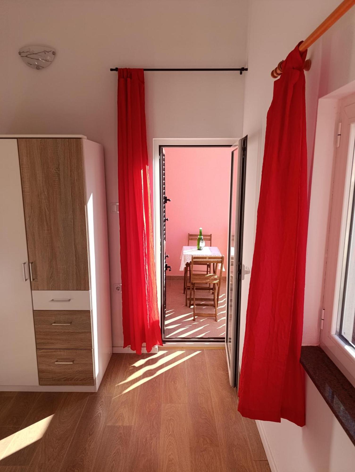 Apartmani Peko Pag Town Esterno foto